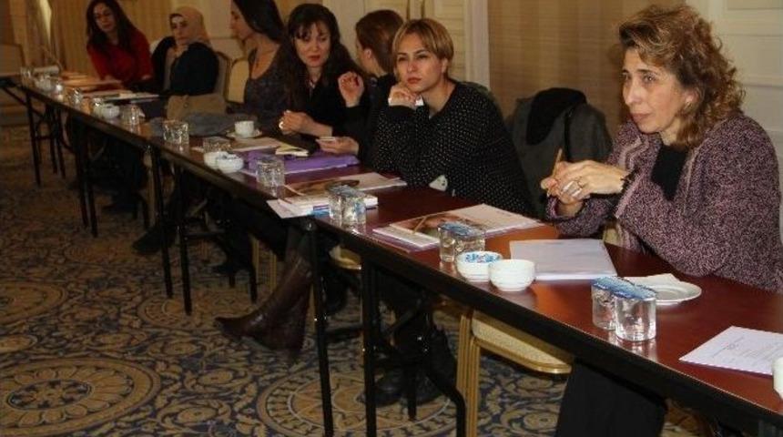 Van&rsquo;da &lsquo;cinsel/&uuml;reme Hakları Farkındalık Ve Savunuculuk&rsquo; &Ccedil;alıştayı