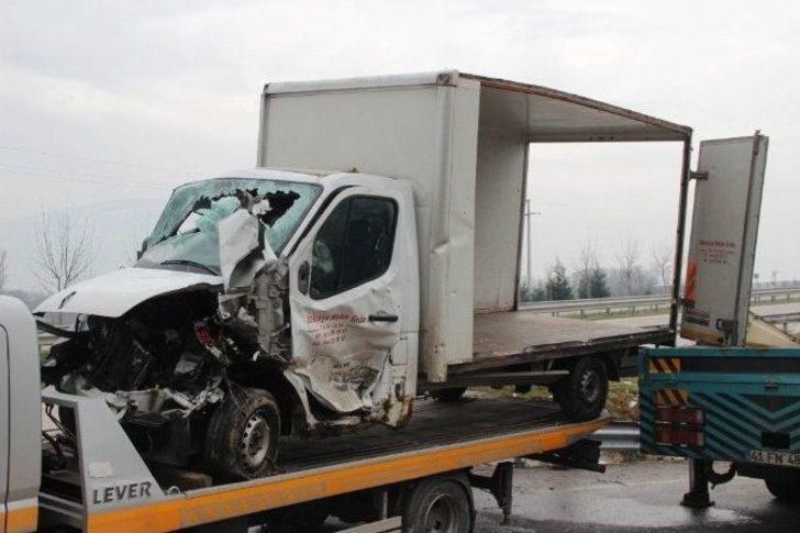 Parçalanan Araçtan Burnu Bile Kanamadan Kurtuldu G3