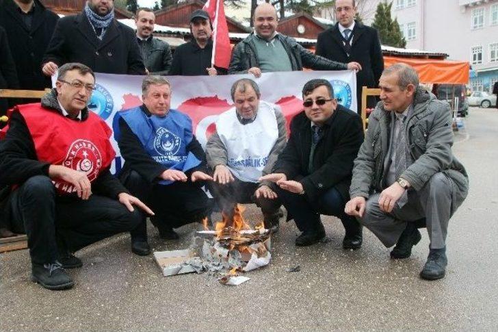 Türkiye Kamu-sen Bilecik Üyelerinin Maaş Protestosu G4