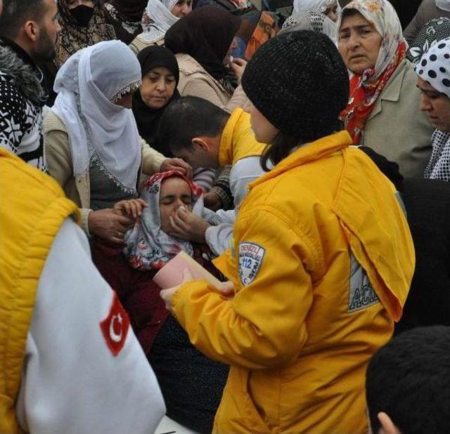 Çığ Faicasında Ölen Hes Işçisi Çelik, Denizli'de Toprağa Verildi