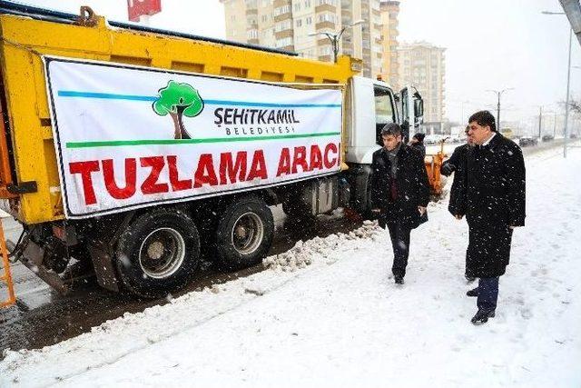 Başkan Fadıloğlu Kar Temizleme Çalışmalarını İnceledi