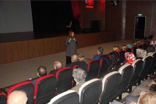 Adıyaman’da, “yaygın Din Eğitimi” Konulu Panel