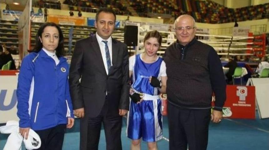 Ringte Kıyasıya M&uuml;cadele Devam Ediyor