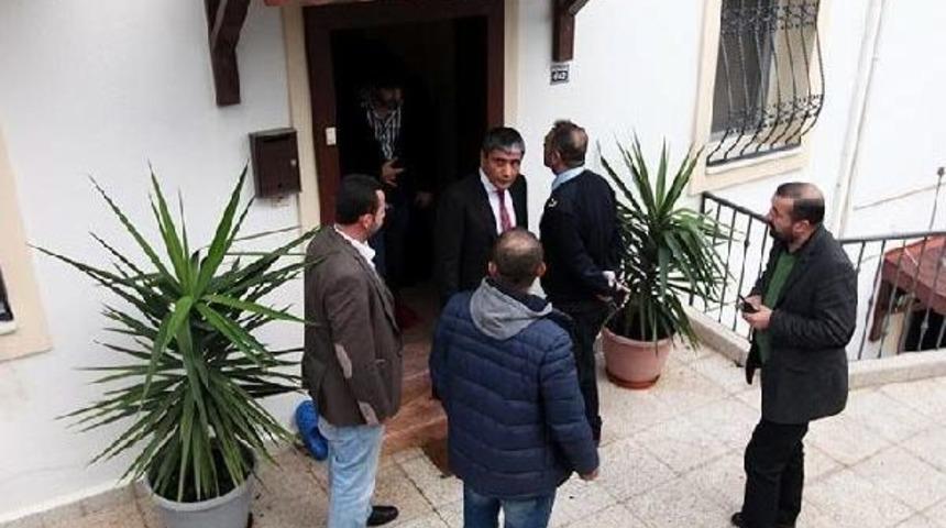 İntihar Girişiminde Bulunduğu Sanılınca, Polis Alarma Geçti