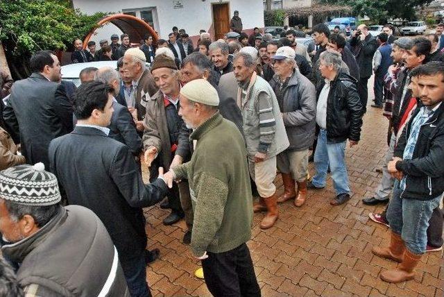 İl Başkanı Sümer Ve Koordinatör Akdemir Afet Bölgesinde