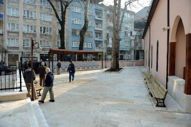 Büyükşehir 120 Yıllık Camiyi Yeniledi