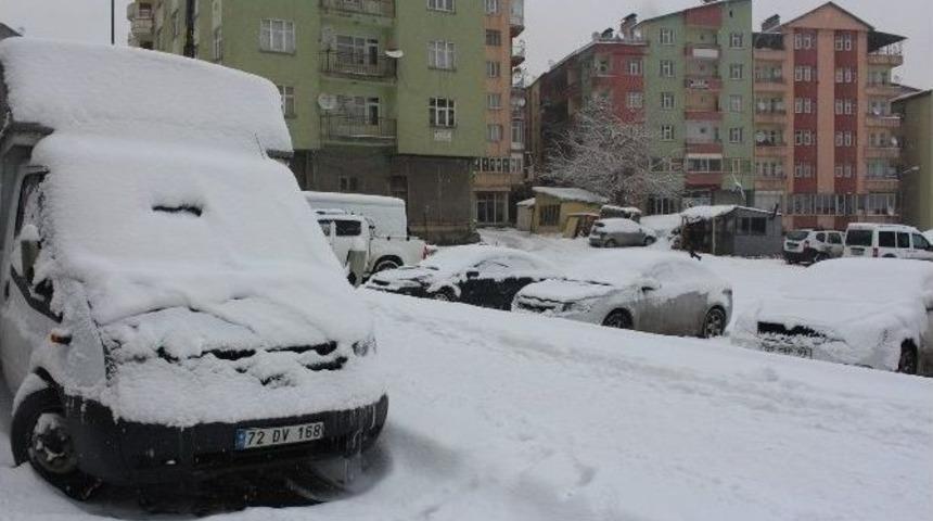 Hakkari&rsquo;de Kar Yağışı