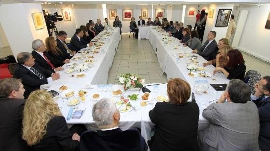 Pekdaş&rsquo;tan Yeni Yılın İlk Toplantısı