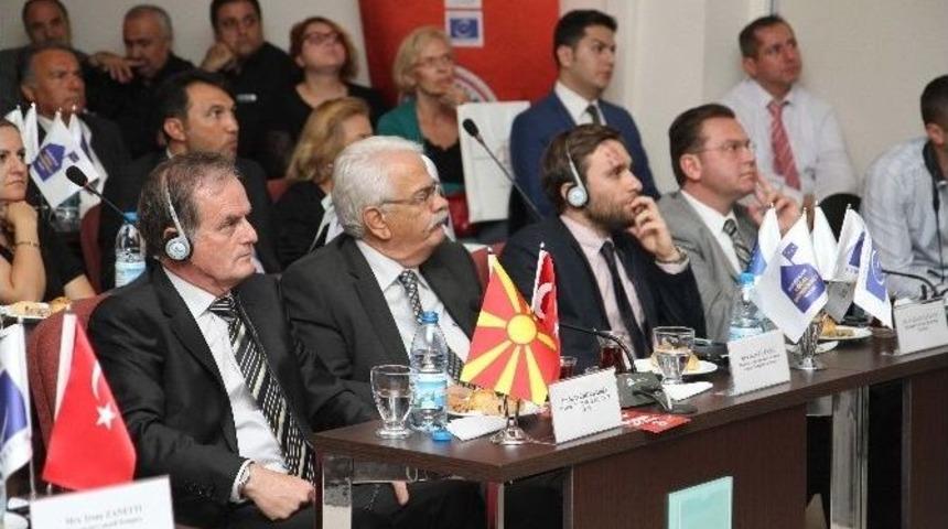 Karşıyaka &rsquo;12 Yıldız Şehri&rsquo; Arasında