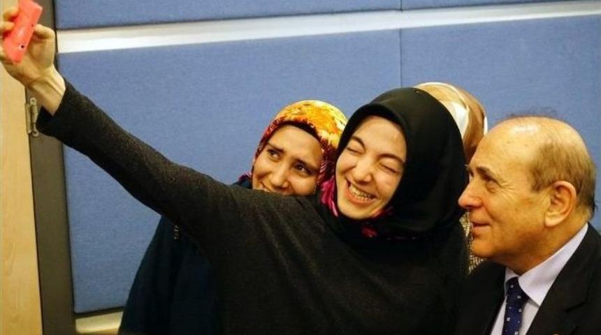 Ak Parti İl Başkanlığından &lsquo;gelişen T&uuml;rkiye İ&ccedil;in Yeni Anayasa&rsquo; Konferansı