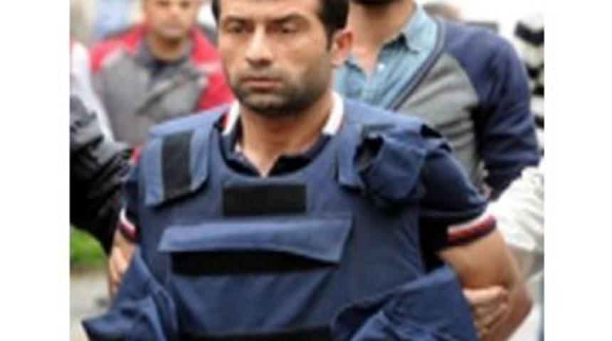 Kızının &Ouml;l&uuml;m&uuml;ne Neden Olan S&uuml;r&uuml;c&uuml;y&uuml; 10 Ay Sonra &Ouml;ld&uuml;rd&uuml;, 'kan G&uuml;tme'den &Ouml;m&uuml;rboyu Ceza Aldı