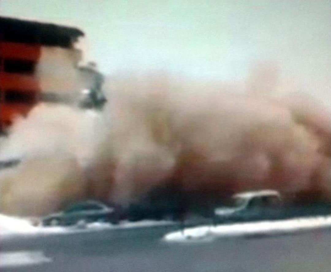 K&uuml;tahya&rsquo;da &rsquo;pes&rsquo; Dedirten Yıkım