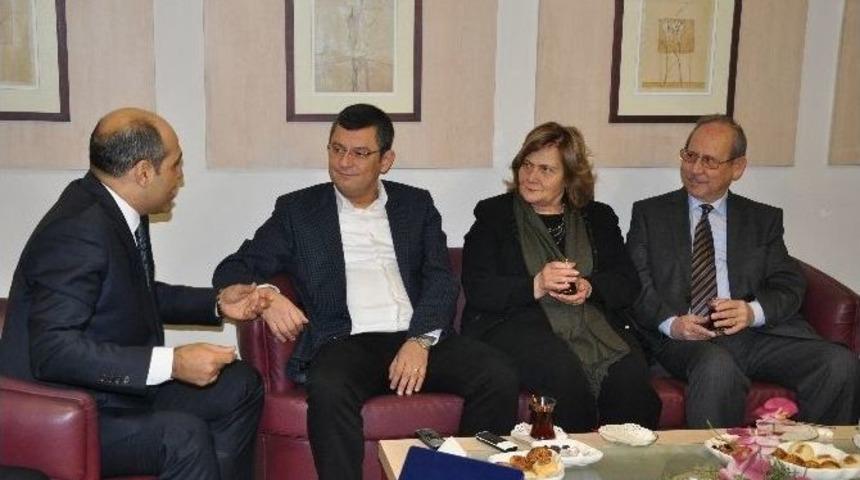 Chp&rsquo;li Vekil Tabipleri Ziyaret Etti
