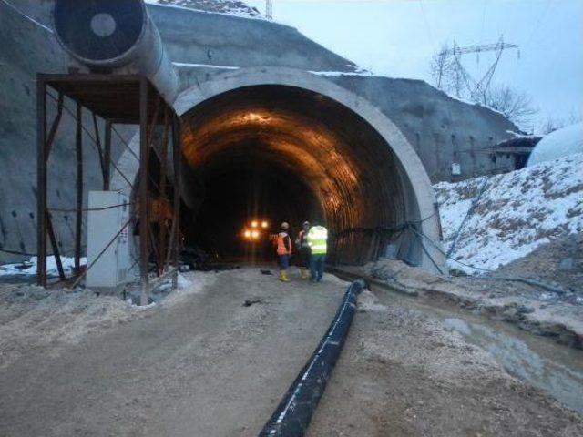 Çağlayan Tünelini Su Bastı