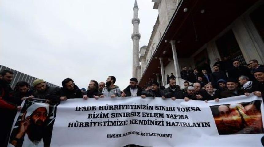 Fatih Camii'nde Kouachi Kardeşler I&ccedil;in Gıyabi Cenaze Namazı (1)