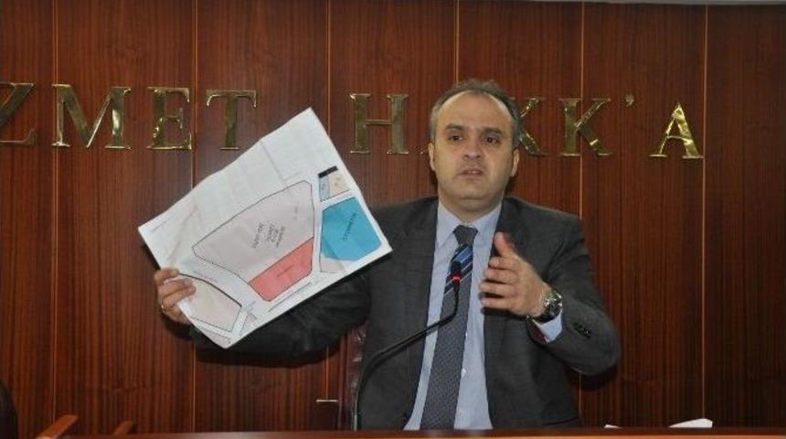 İneg&ouml;l&rsquo;de Parklar Ve Yeşil Alanlar B&uuml;y&uuml;kşehire Devredildi