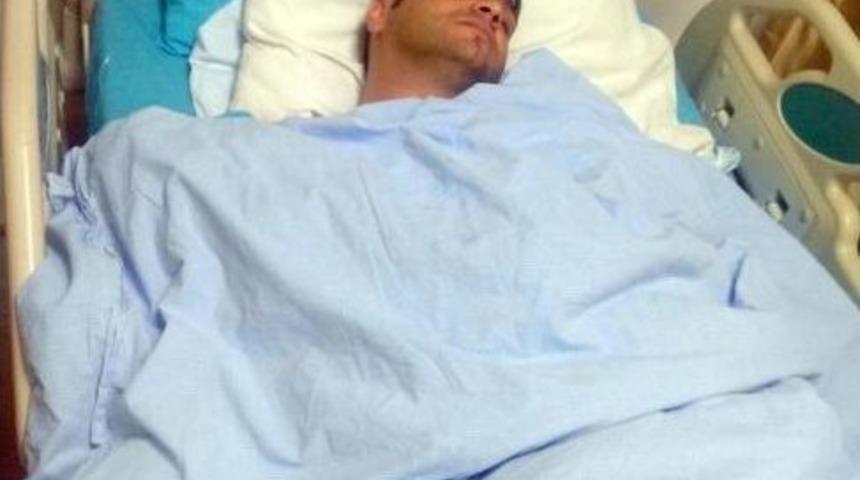 Trafik Kazasını Takibe Giden Gazeteciye Otomobil &Ccedil;arptı