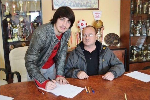 Ayvalıkgücü Belediyespor’dan 5 Yeni Transfer