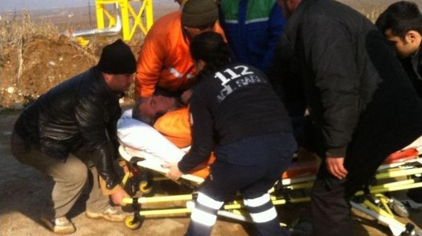 Manisa&rsquo;da Kanal Kavgası: &Uuml;&ccedil; Yaralı