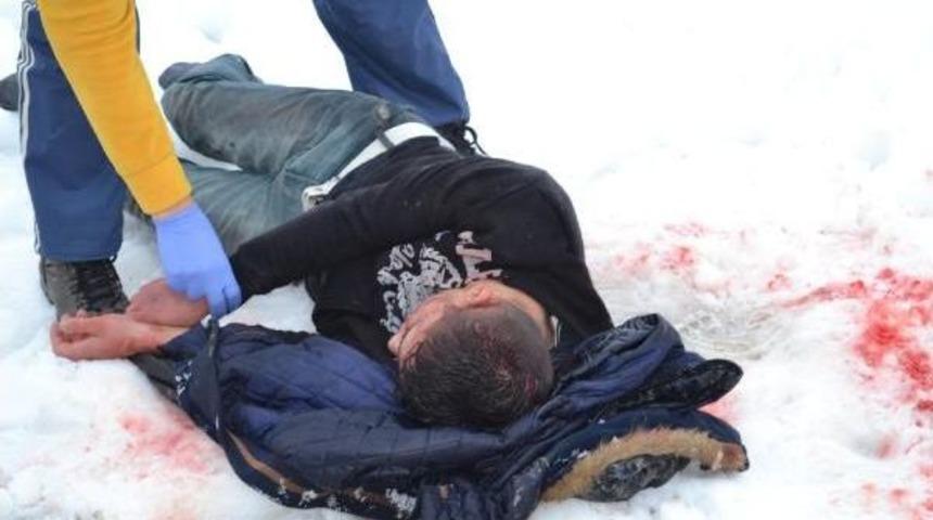 Kızını Ka&ccedil;ıran Genci Beyzbol Sopasıyla D&ouml;ven Baba Serbest Bırakıldı