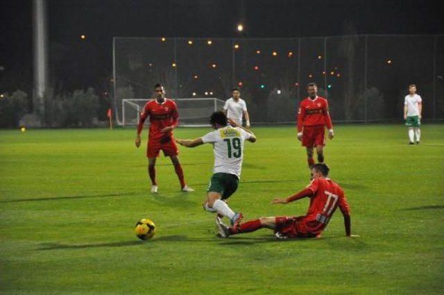 Bursaspor - Dinamo Bükreş Fk: 3-1