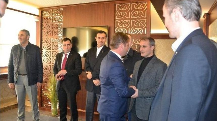 Ak Parti &Ccedil;erkezk&ouml;y İl&ccedil;e Başkanı &Ouml;ge Tanışma Ziyaretlerini S&uuml;rd&uuml;r&uuml;yor