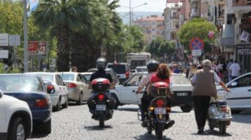 Trafiğe Kayıtlı Ara&ccedil; Sayısı Arttı