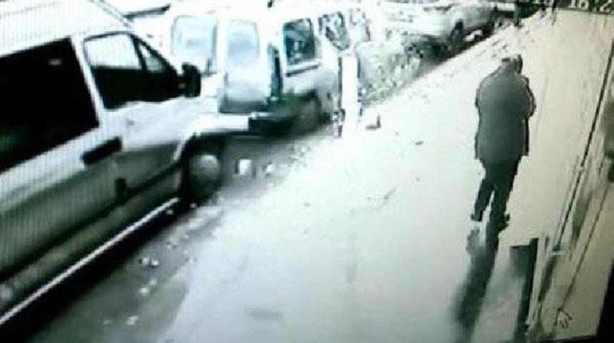 &Ouml;l&uuml;mden 1 Metre Ile Kurtuldu