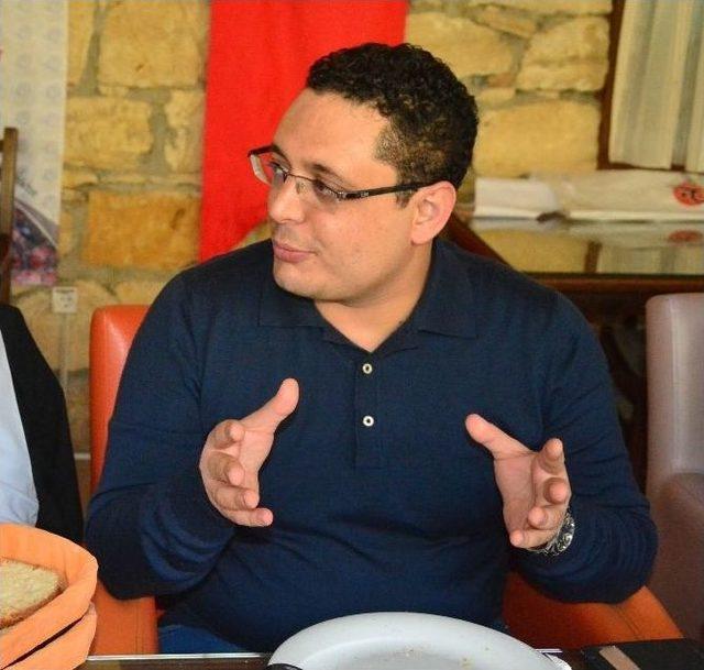 Eğitim-bir-sen Akhisar Basınıyla Kahvaltıda Buluştu 1