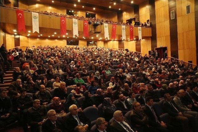 Tarih&ccedil;i Yazar Uğurluel Samsun&rsquo;da 2