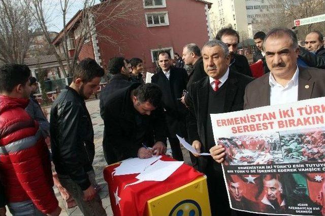 Ermenistan’da Tutsak Olan 2 Azerinin Bırakılması İçin İmza Kampanyası