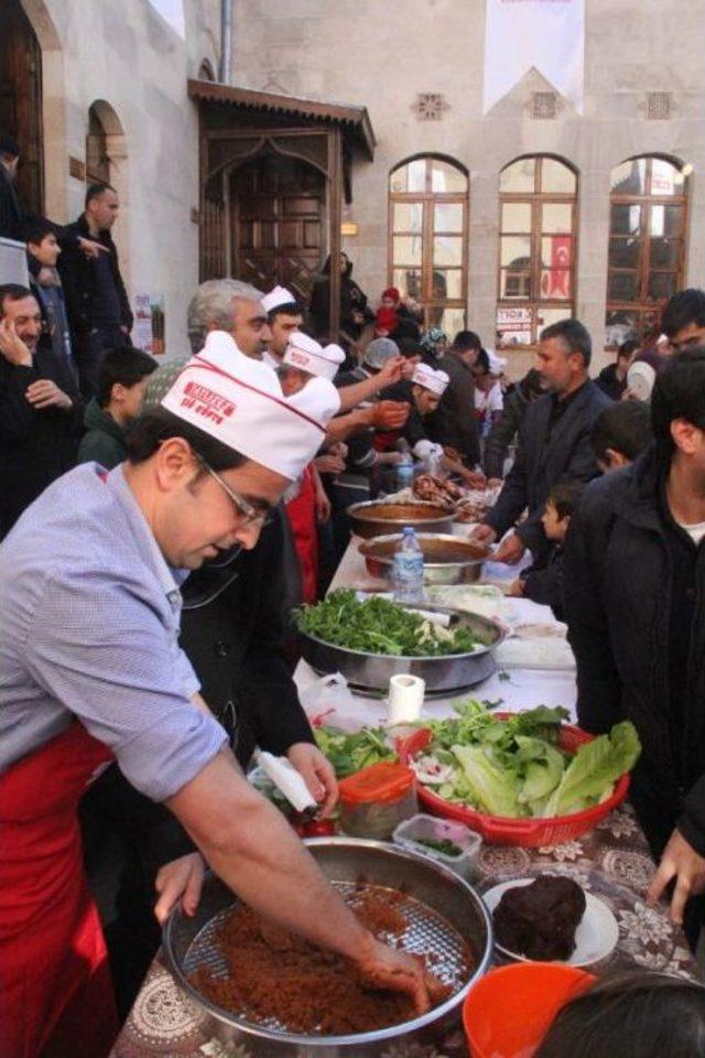 Şanlıurfa'da Çiğ Köfte Yarışması