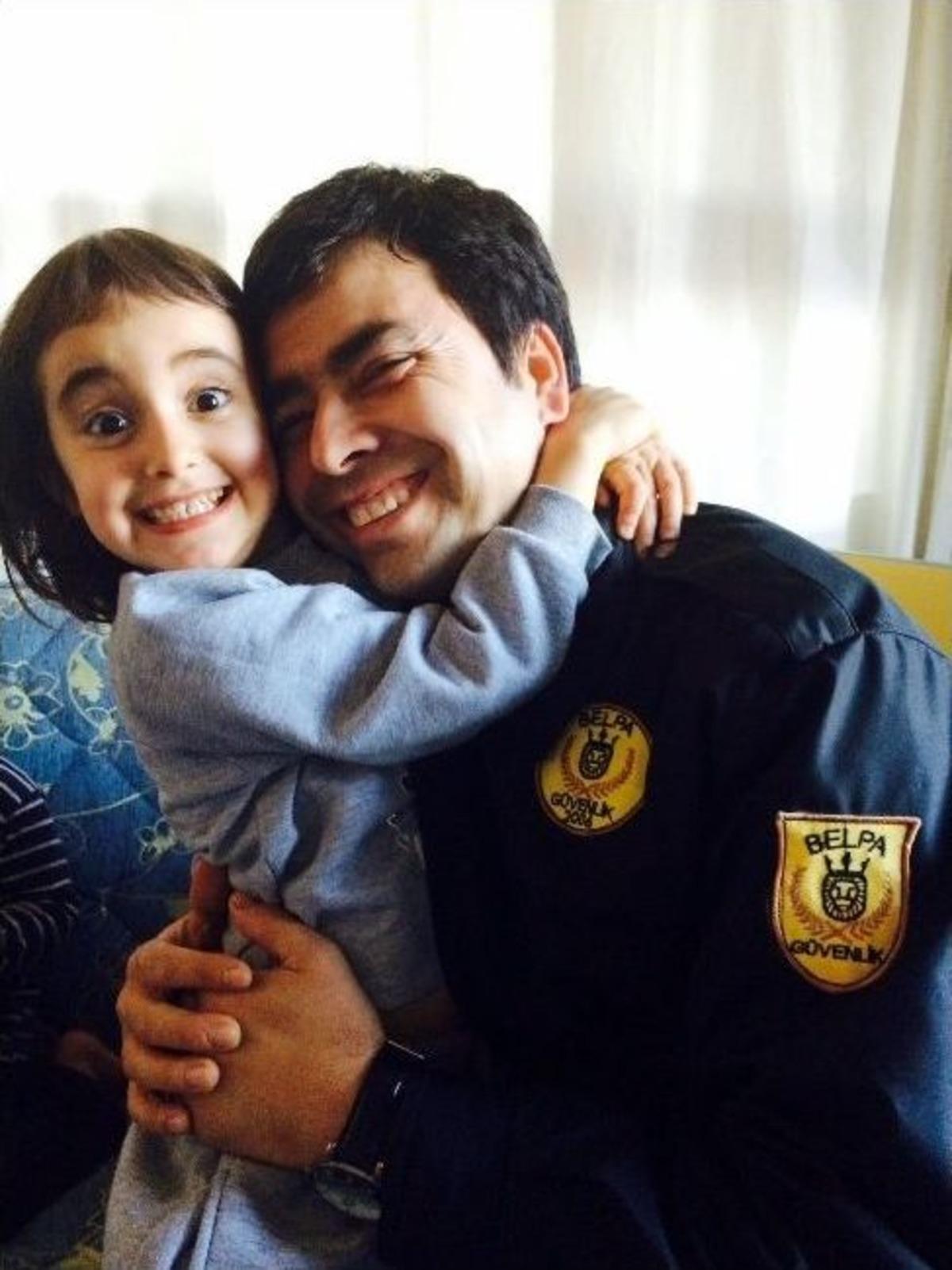 Tuana Artık &Ccedil;ok Mutlu