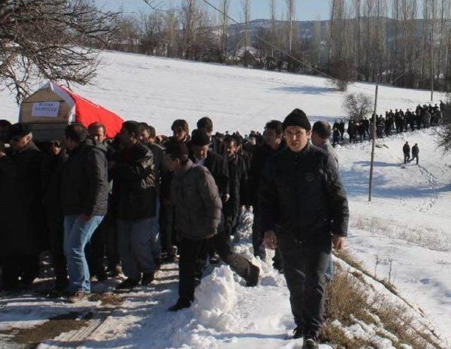 Kazada Ölen Hakim Şahingöz Son Yolcuğuna Uğurlandı