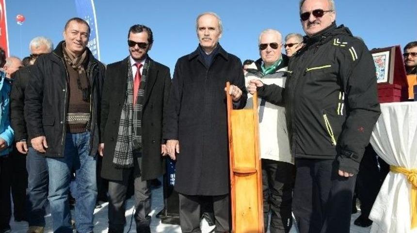 Vali Karaloğlu: &ldquo;uludağ&rsquo;da Tek Yetkili B&uuml;y&uuml;kşehir Olsun&rdquo;