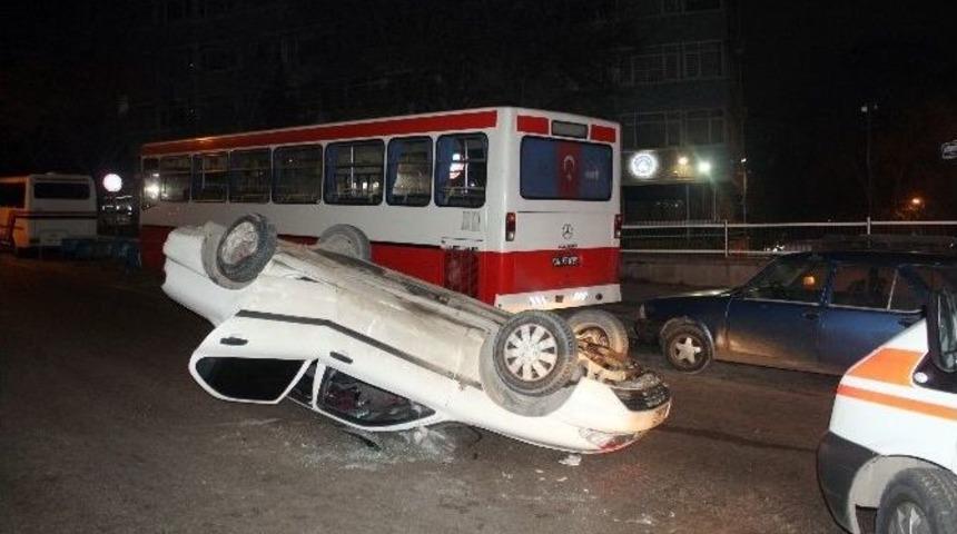 (&ouml;zel Haber) Başkent&rsquo;te Trafik Kazası: 5 Yaralı