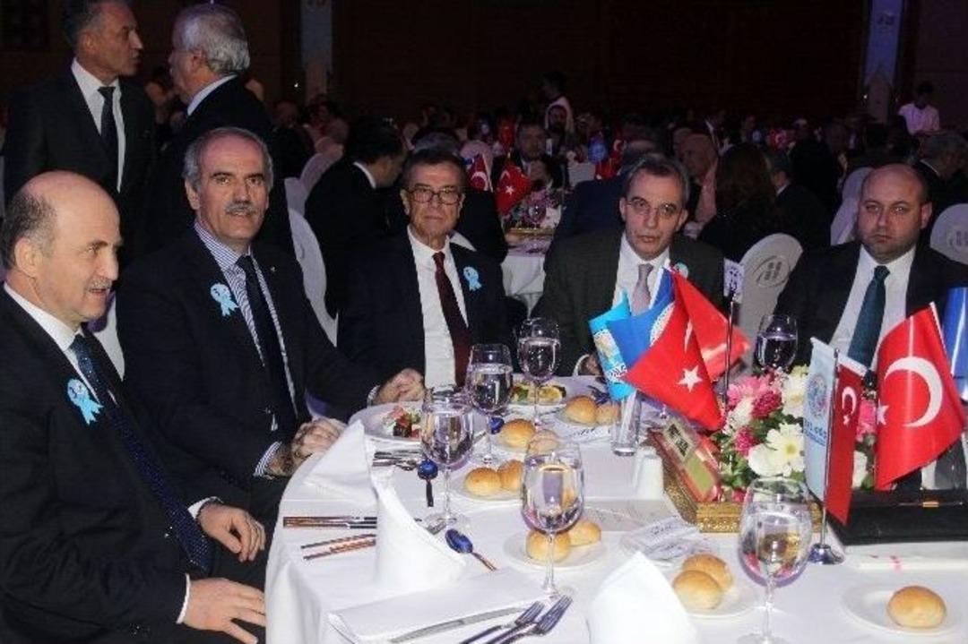 Bal-g&ouml;&ccedil;&rsquo;den 30. Yıl Coşkusu