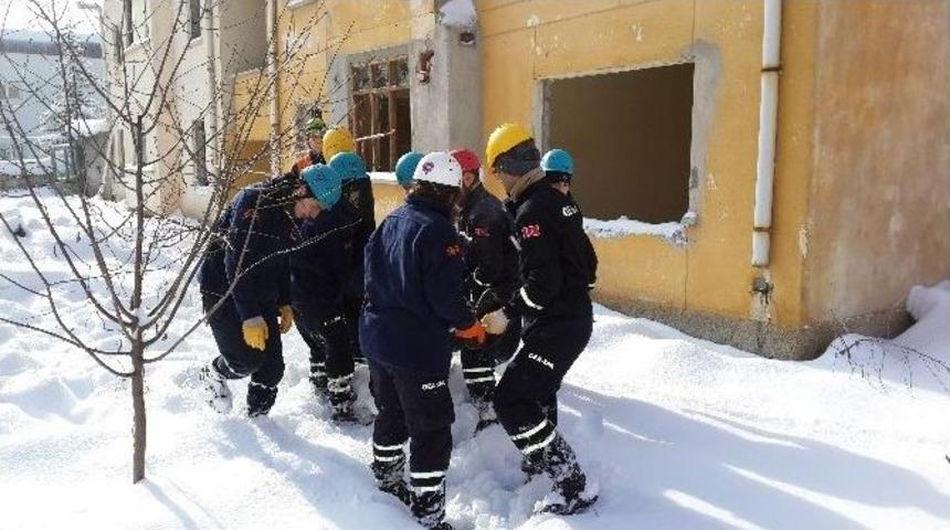 Gea Arama Kurtarma&rsquo;dan Nefes Kesen Deprem Tatbikatı