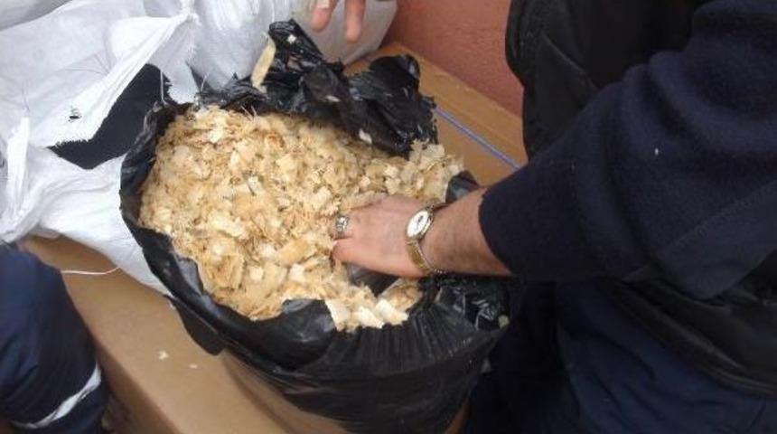 Talaş &Ccedil;uvallarında 21 Bin 800 Paket Ka&ccedil;ak Sigara Ele Ge&ccedil;ti