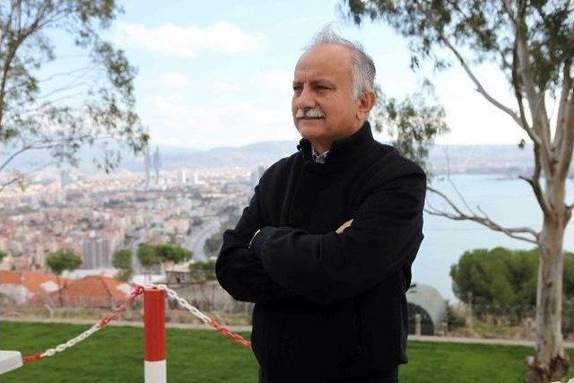 329 İş&ccedil;inin İ&ccedil;inde Tek Kadın 3