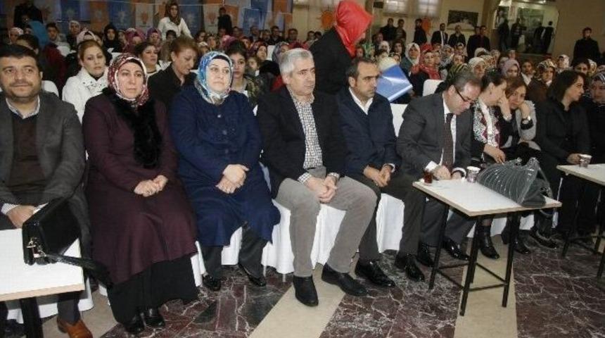 Ak Parti İl&ccedil;e Kadın Kolları Kongresi Yapıldı