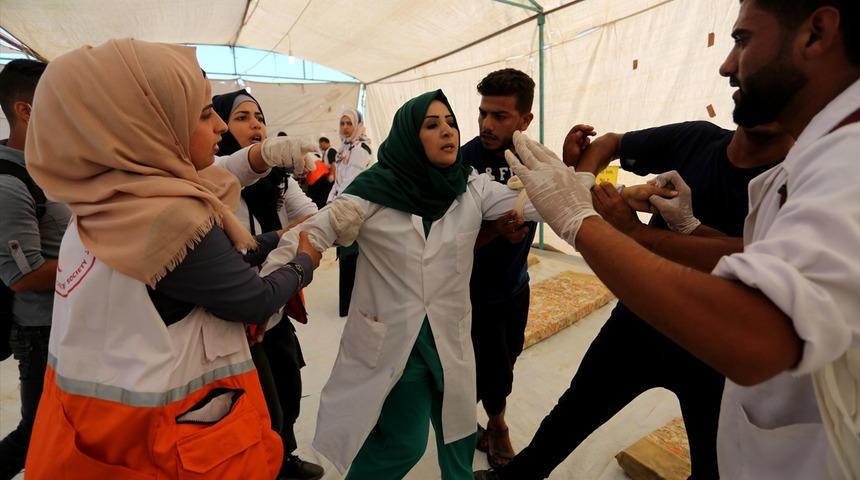 İsrail askerleri Gazze sınırında 14 yaşındaki Filistinli çocuğu başından vurdu!