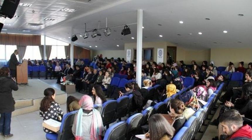 Esenyurt&rsquo;ta &ldquo;veremi Eğitim Yener&rdquo; Semineri