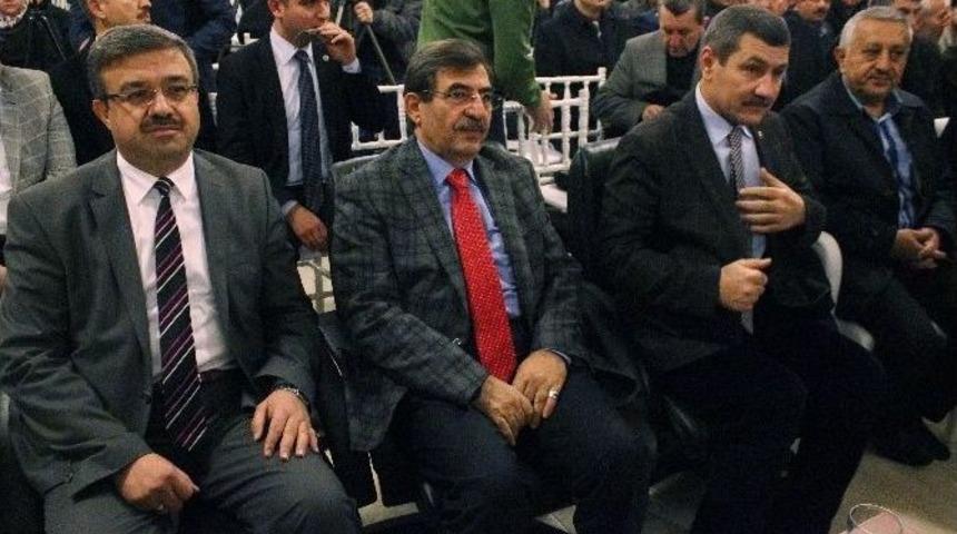 &Ccedil;evre Ve Şehircilik Bakanı G&uuml;ll&uuml;ce&rsquo;den, Parelel Yapı İle Cumhuriyet Gazetesi Arasında İlişki Olduğu İddiası