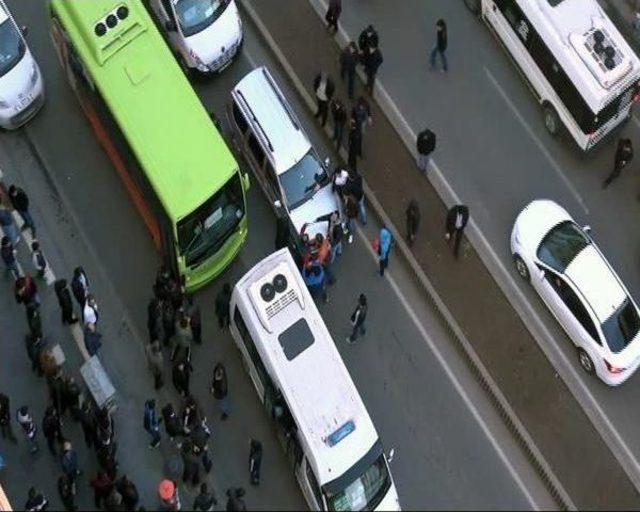 Diyarbakır'da Cadde Ortasında Silahlı Kavgada Panik Yarattı