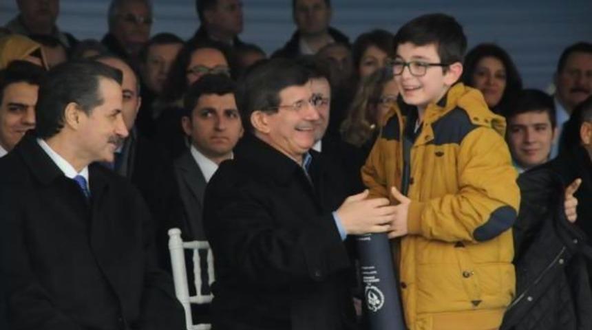 Davutoğlu: Chp'nin Cumhuriyet&ccedil;iliği, Belki Bir Gazeteyle Ilgilidir (2)