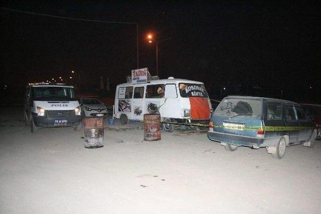 Karaman&rsquo;da Bir Tekel Bayii İşletmecisi Silahla Vurularak Yaralandı 1