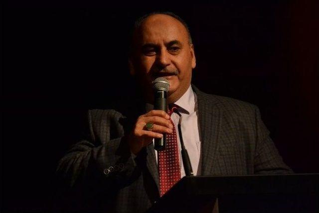 &ldquo;bayrak Şairi&rdquo; Arif Nihat Asya Şiirlerle Anıldı 1