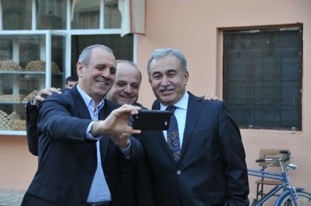 Valiler Selfie &Ccedil;ekti
