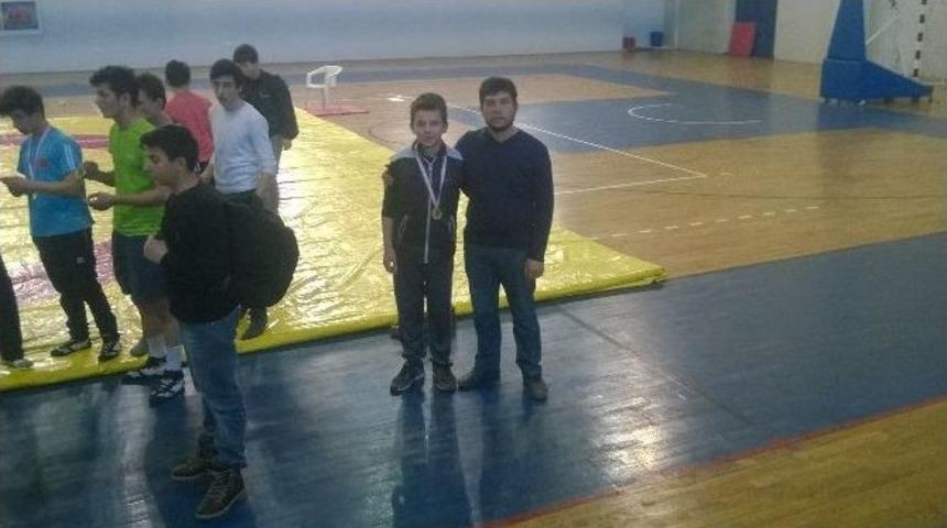 Bartın&rsquo;da G&uuml;reş M&uuml;sabakaları D&uuml;zenlendi